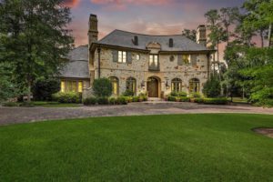 31 Netherfield Way, The Woodlands