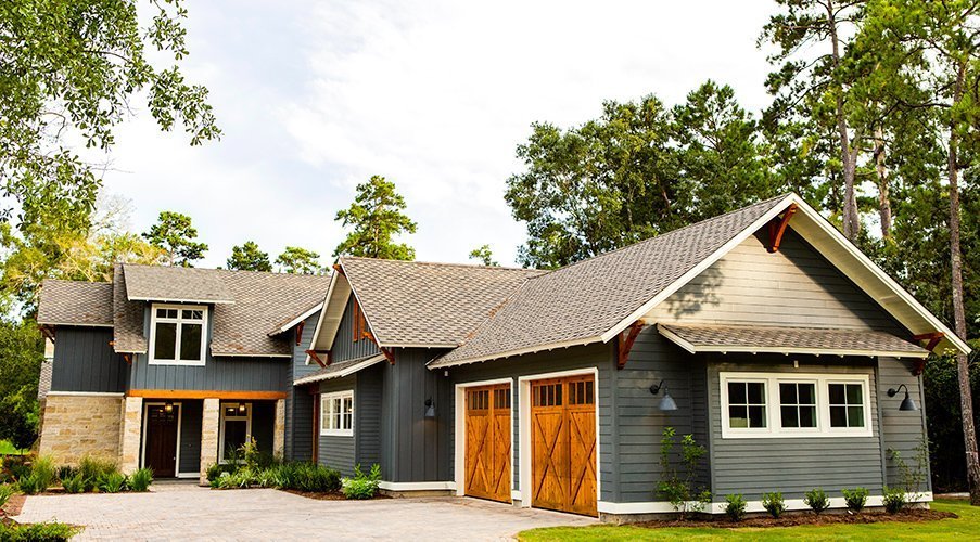 Enjoy the laid back luxury lifestyle in your custom home at Bluejack National.