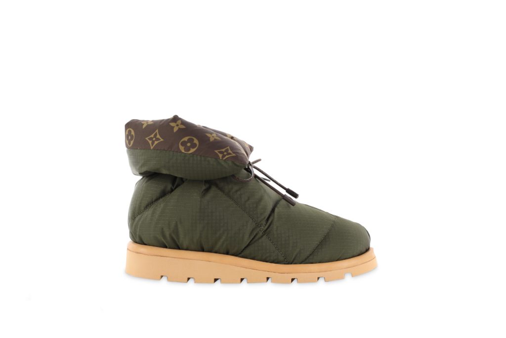 A cold-weather essential, the Pillow comfort ankle boot comes in water-repellent nylon with a warm down filling.