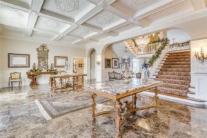 5100 Crestline Road – An entry hall like none-other greets you as you enter