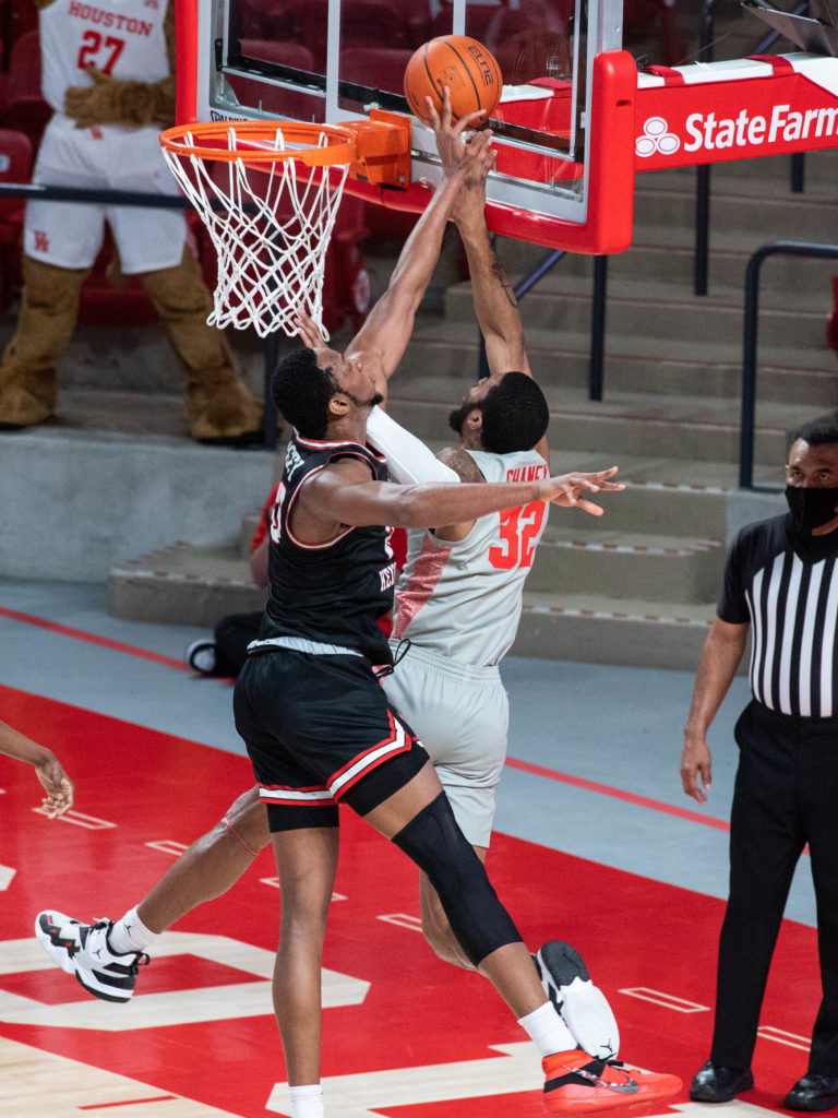 Reggie Chaney has emerged as a starting option for Kelvin Sampson's Houston team. (Photo by F. Carter Smith)
