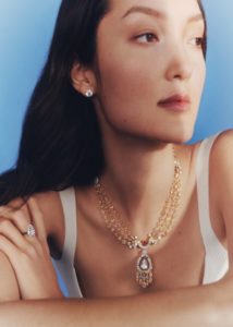 Landers_Radiance_necklace_and_DB_Classic_ound_brilliant_diamond_stud_earring