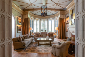 3996 Inverness in River Oaks (Photo by Julie Soefer)