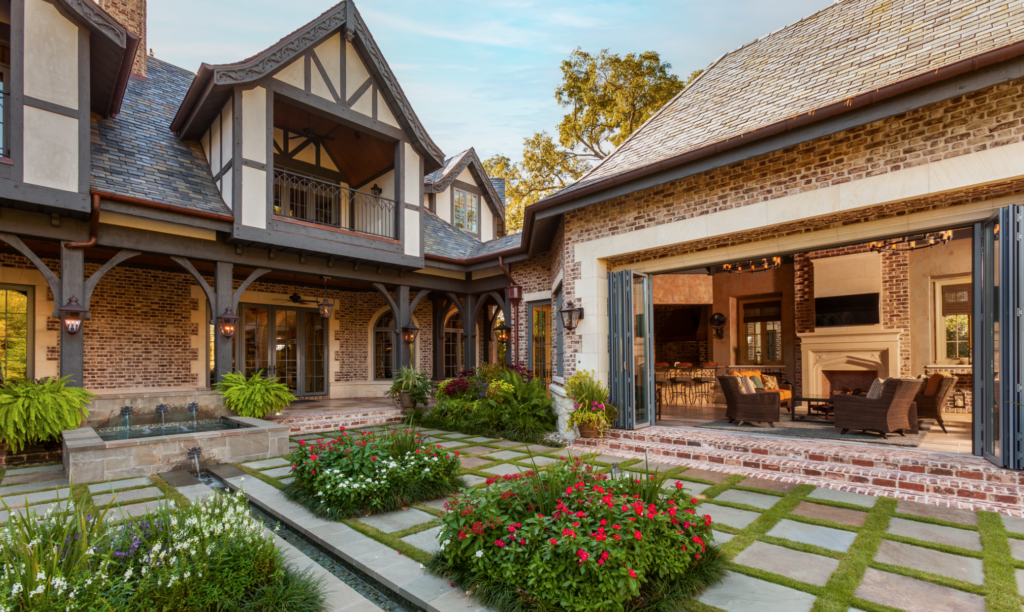  (Photo by Julie Soefer)