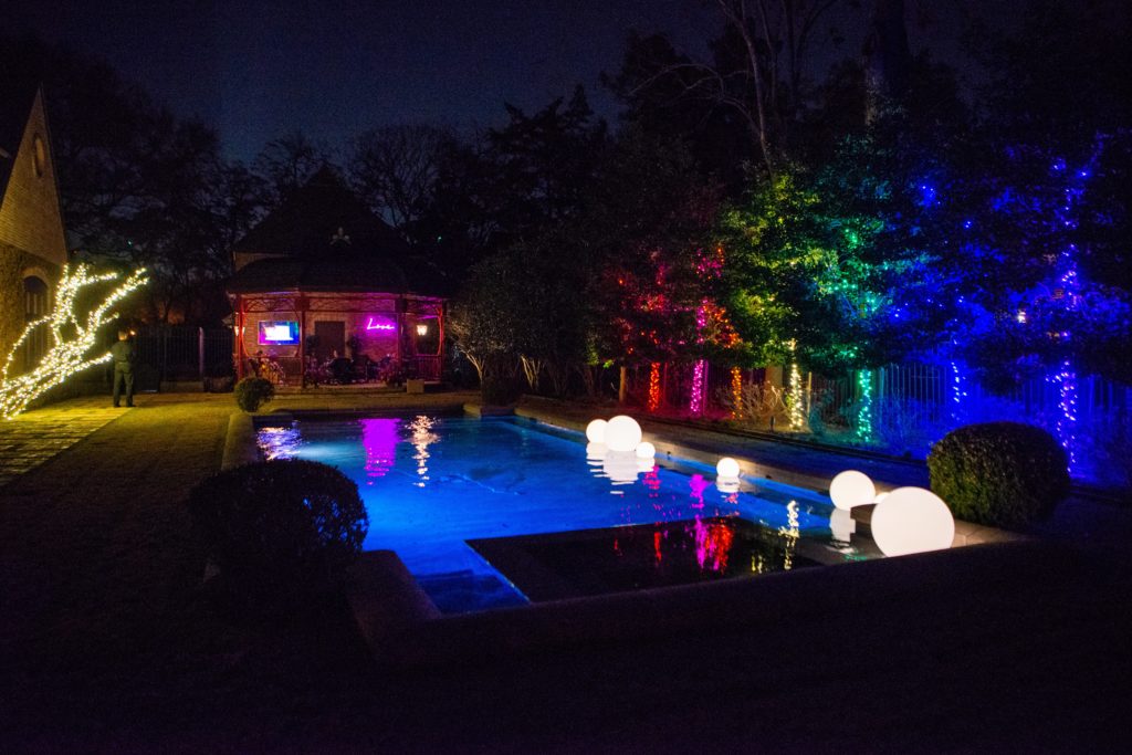 Allison & Troy Thacker created a disco theme for their Houston Ballet Ball watch party. (Photo by Michelle Watson/CatchlightGroup.com)