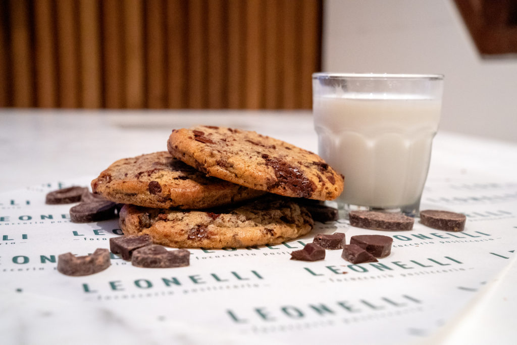 Chocolate chip cookies are on the menu at Café Leonelli in the Kinder Building at MFAH from 8 to 11 am. (Photo by Emily Chan)