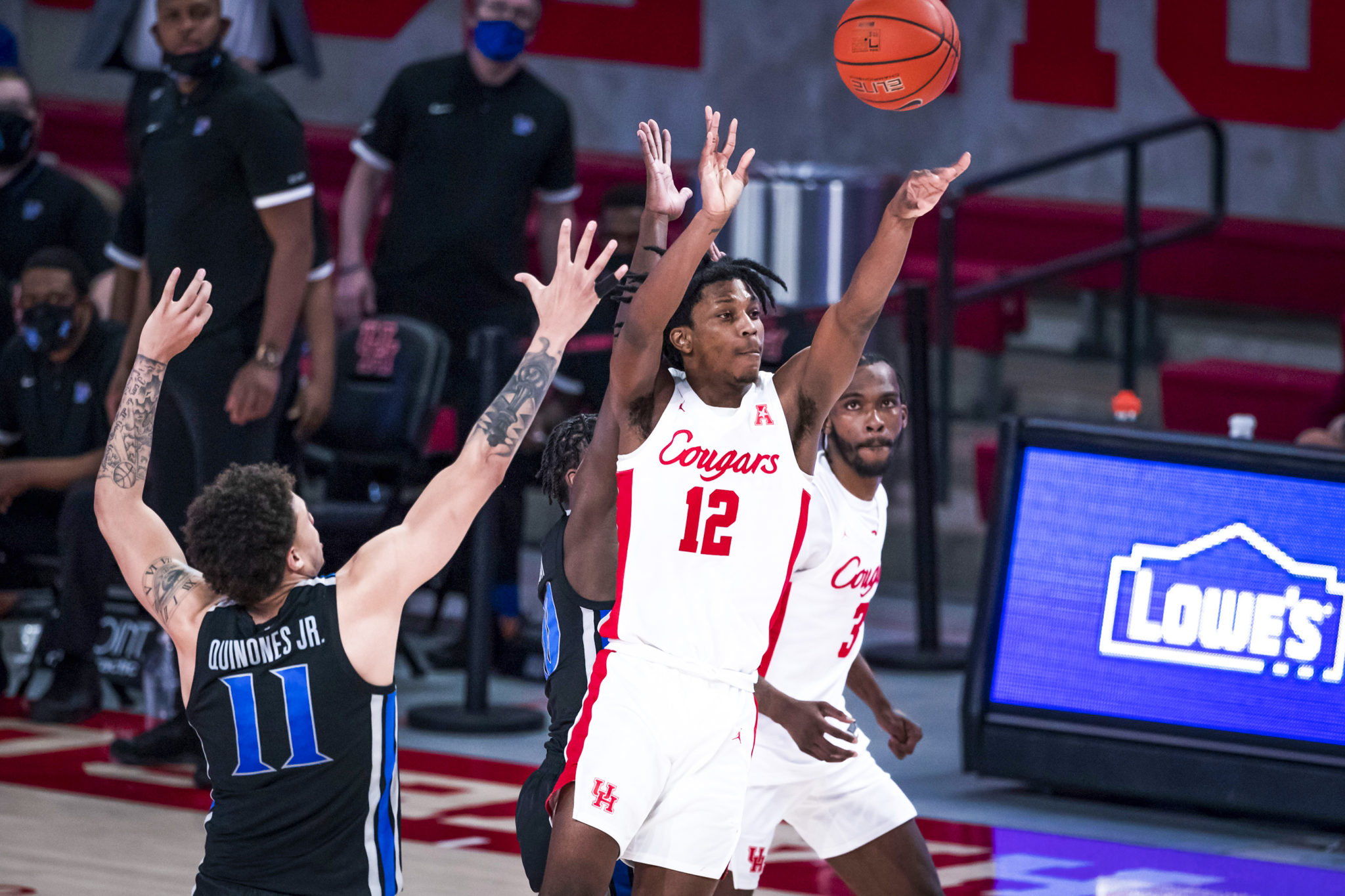 How 'Natural Teammate' Jarace Walker Already Fits Kelvin Sampson's Top 10 UH Program — Veteran