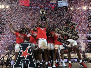 UH hoops AAC