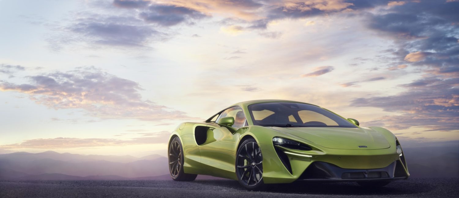 McLaren Artura hybrid