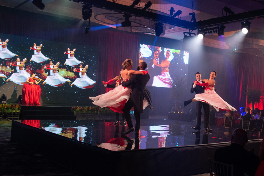 Élan Artists perform a Viennese waltz as part of the engaging entertainment at the Houston Symphony Ball, held at the Post Oak Hotel. (Photo by Wilson Parish)