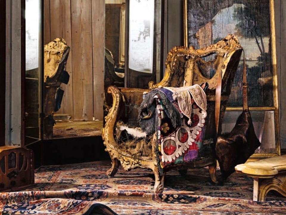 Apply to have your own antique appraised at the event.