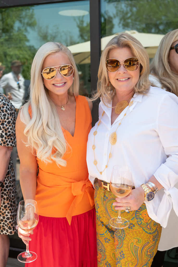 Kisha Itkin, Kelli Weinzierl  (Photo by Daniel Ortiz)