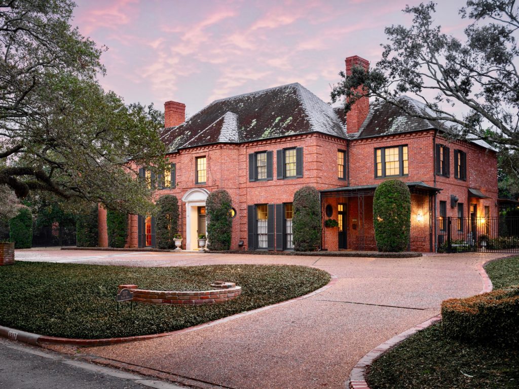 The John Staub-designed home at 1317 North Boulevard was on the market for only eight days before sale pending.  (Photo by Jonathan Calvert)