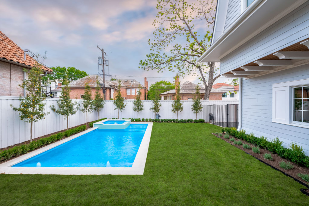 A custom pool and spa in the backyard of the newly built Park Cities treasure. (Photo courtesy of Compass Real Estate)