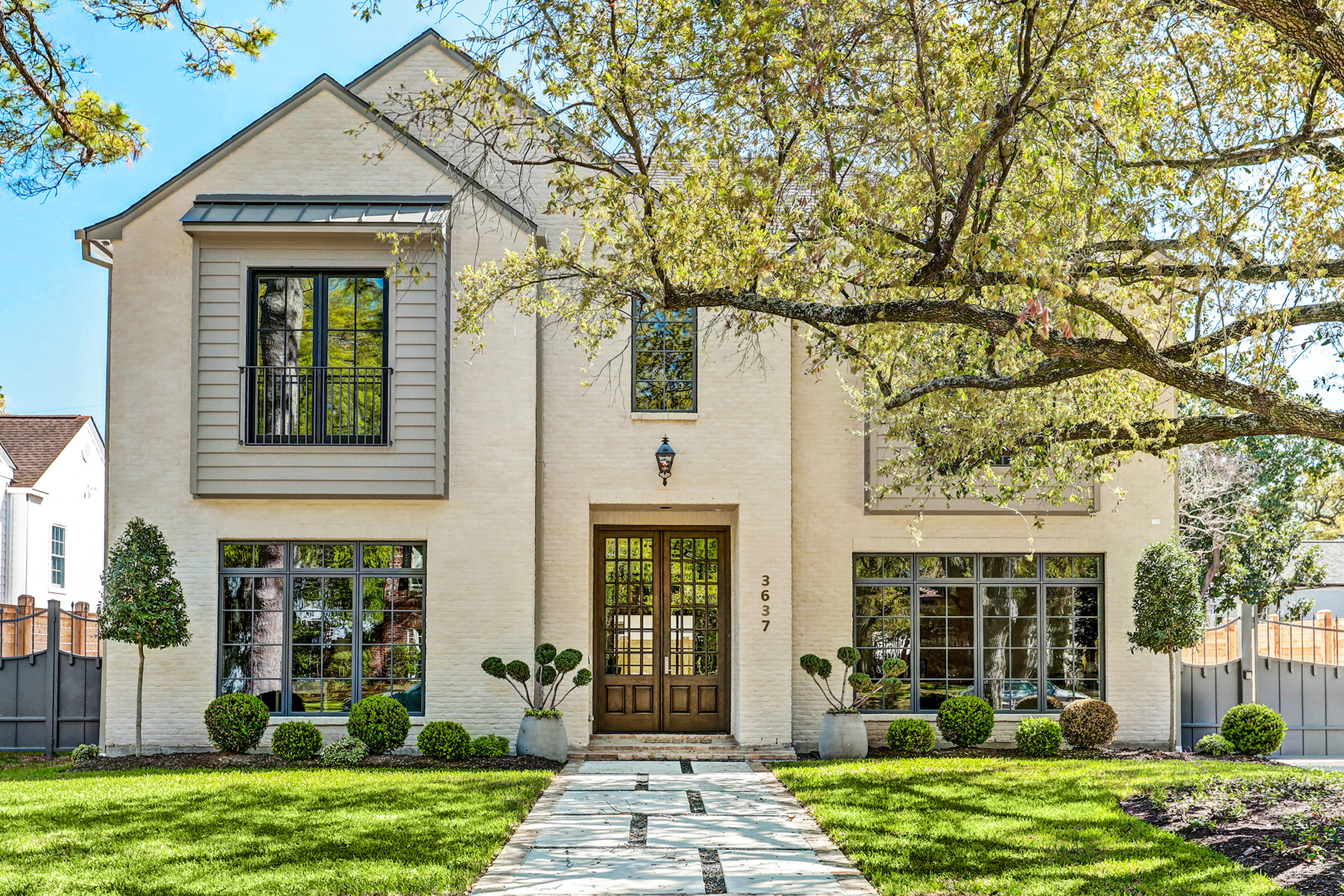 3637 Meadow Lake Lane