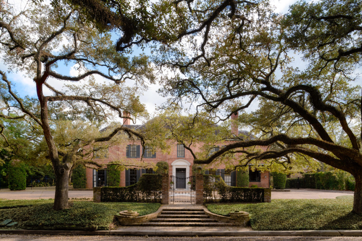 Impressive 1920s Broadacres Household Sells for .6 Million in Just Eight Days