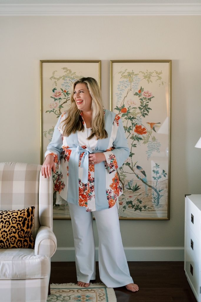 Grace Hamlin (@gracehamlin) wearing the Margaux Silk Kimono in Bougainvillea.