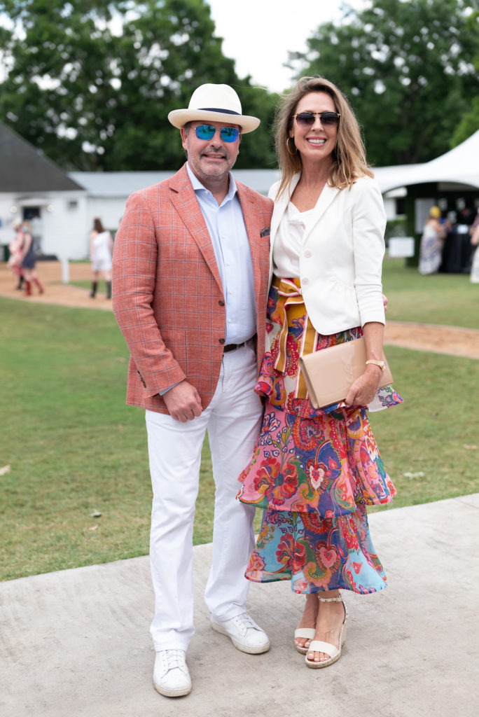 Aaron & DeeDee Howes at the Bo's Place Hats, Hearts & Horseshoes benefit at Houston Polo Club. (Photo by Daniel Ortiz)