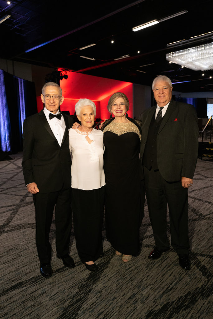 Honorees Earle & Cathy Steinberg, Carolyn & Jack Vindiver at the Virtuosi of Houston 25th anniversary gala. (Photo by Daniel Ortiz)