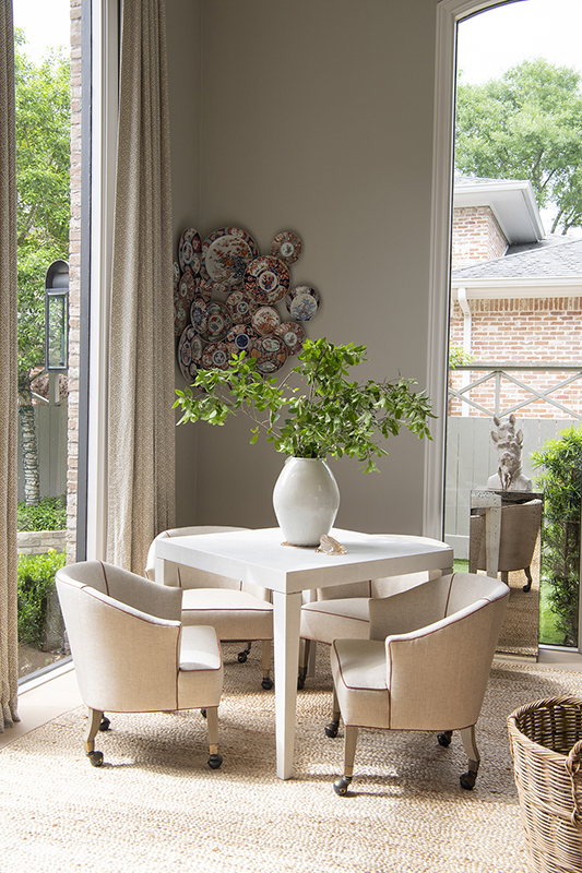 Winning Entry (TIE), Singular Space – Living or Great Room, Entertainment, Recreation Room: Laura Dalton Design