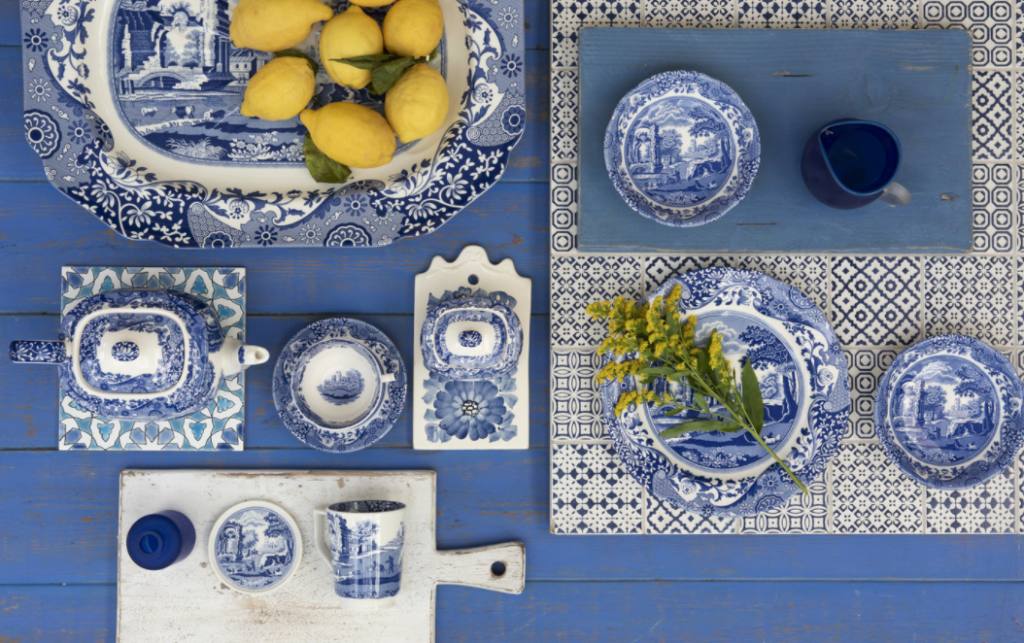 There are no set rules when it comes to china patterns, so couples should feel comfortable mixing and matching colors and styles that best represent themselves.