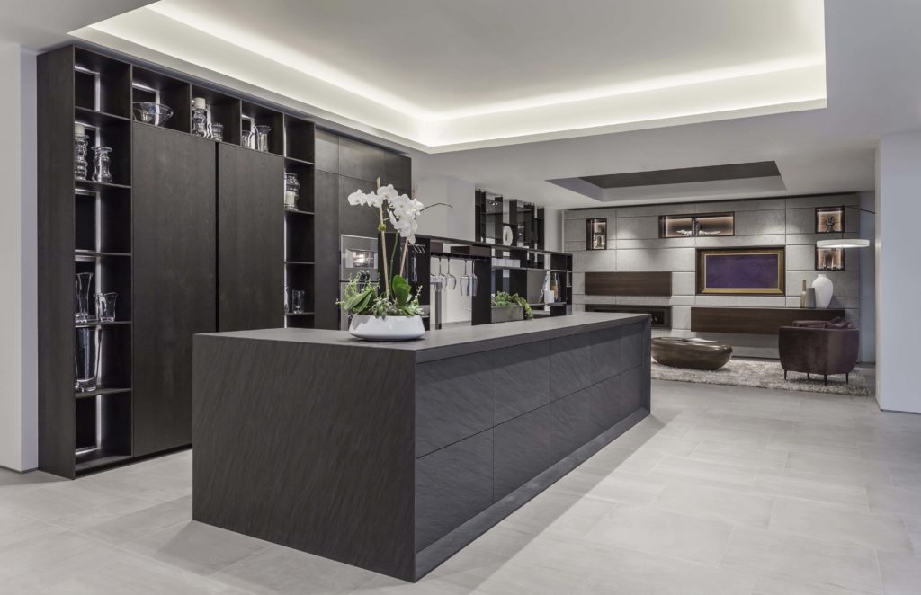 FRAME7 detail with angled and chamfered stone edges.