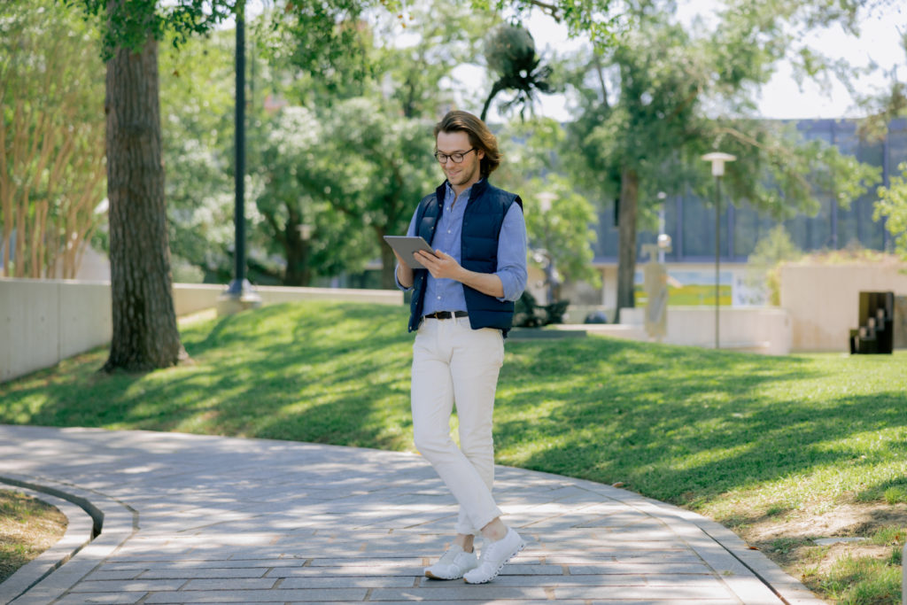 Martha Turner Sotheby's International Realty agent William Finnorn