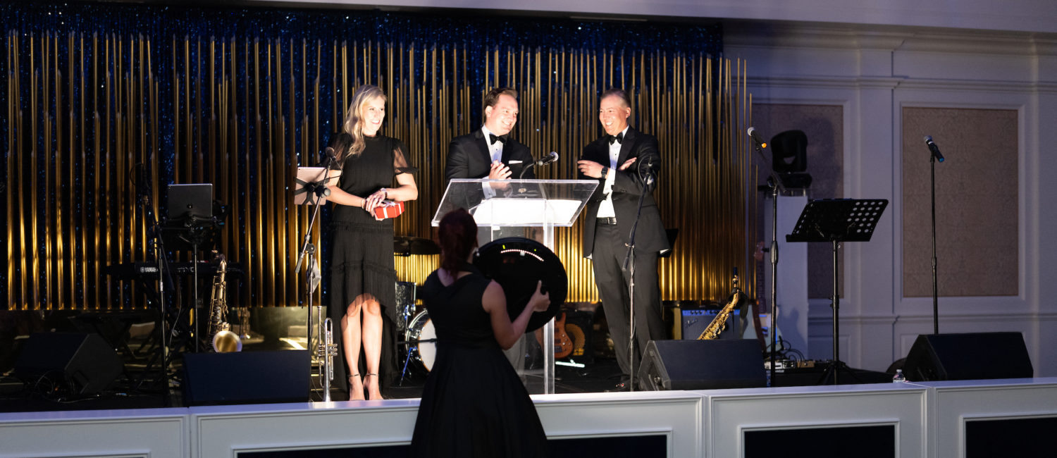 using light from J&D entertainment to light stage (Photo by Daniel Ortiz)