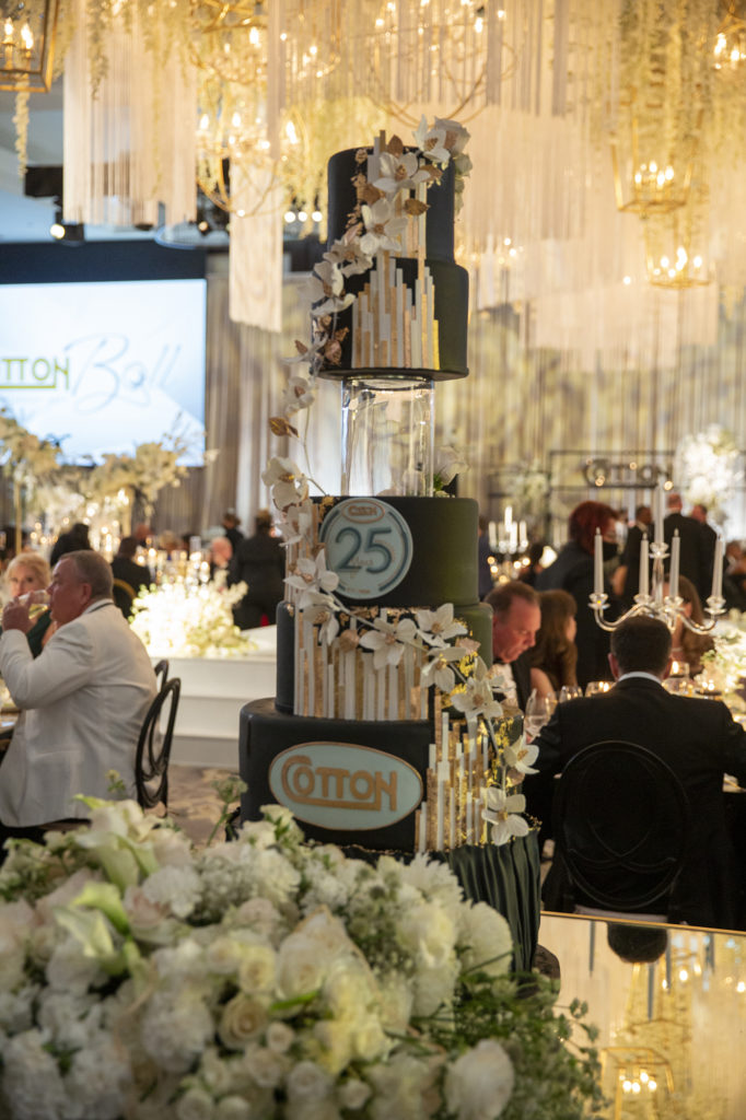 The 25th anniversary cake at the Cotton Ball