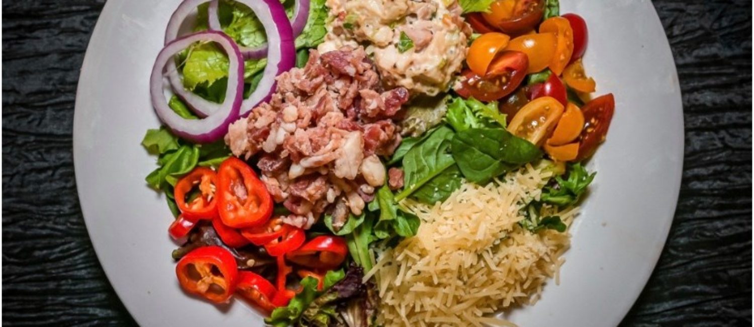 Carps at the Magnolia – salad creation