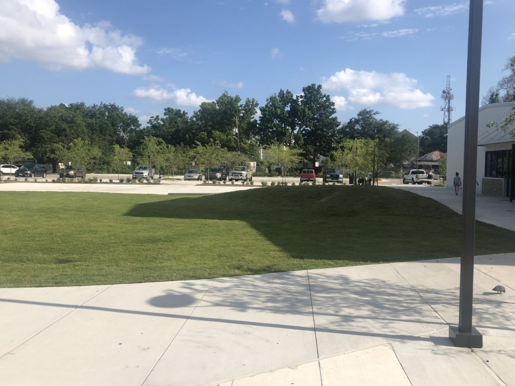 Houston Farmers Market now includes a green space with two small hills. (Photo by Chris Baldwin)