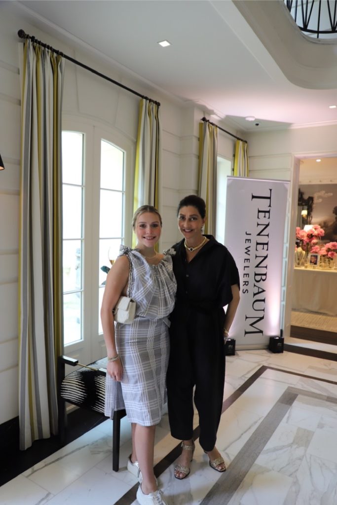 Isabella Littlejohn, Nancy Littlejohn (Photo by Lilly Oren)