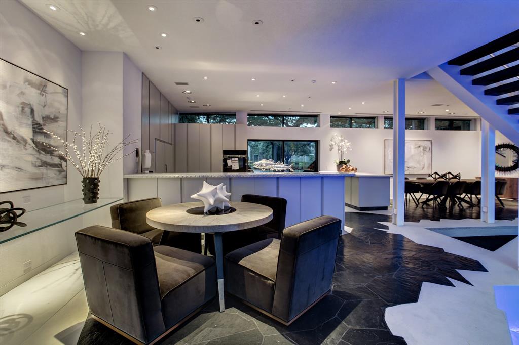 A secondary dining area in the Darth Vader house in West University in Houston. (Photo courtesy of Martha Turner Sotheby’s International Realty) 