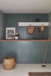 Green Smoke by Farrow & Ball