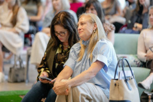 Karen Pulaski, Stacy Graubart (Photo Johnny Than)