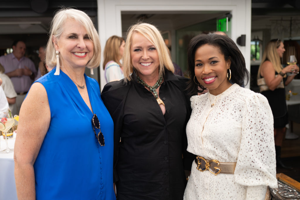 Susan Hansen, Nancy Mathe, Rozlyn Bazzelle Mitchell (Photo by Daniel Ortiz)