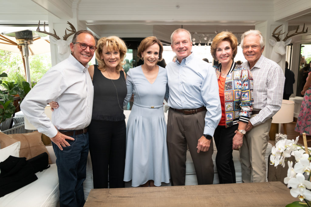 Jerry & Lisa Simon, Nina & Edd Hendee, Sherry & Jim Smith (Photo by Daniel Ortiz)