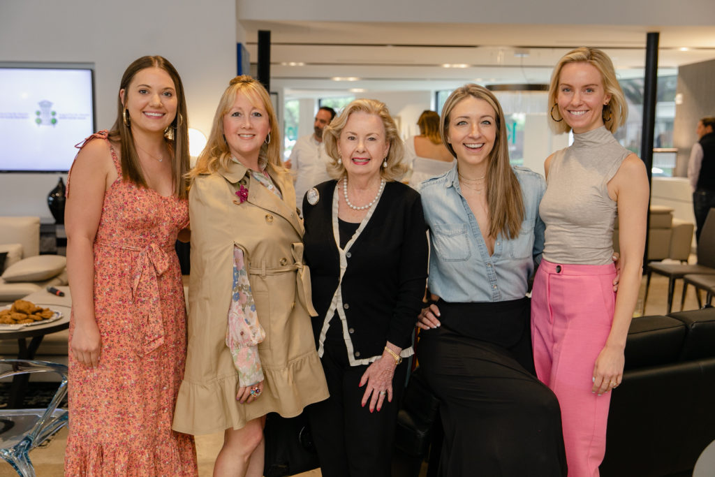 Tricia Elias, Courtnay Tartt Elias, Barbara Tartt, Megan Hotze, Lauren Wills (Photo Johnny Than)