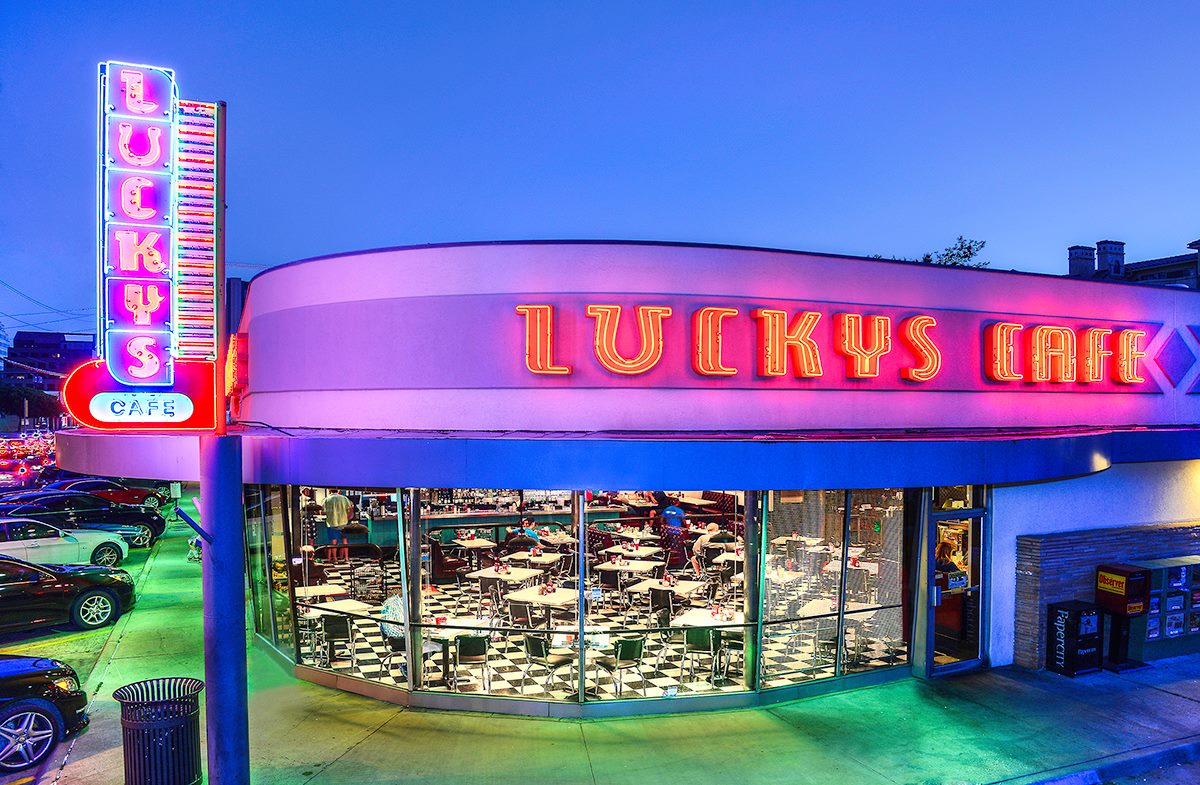 lucky’s cafe dallas oak lawn