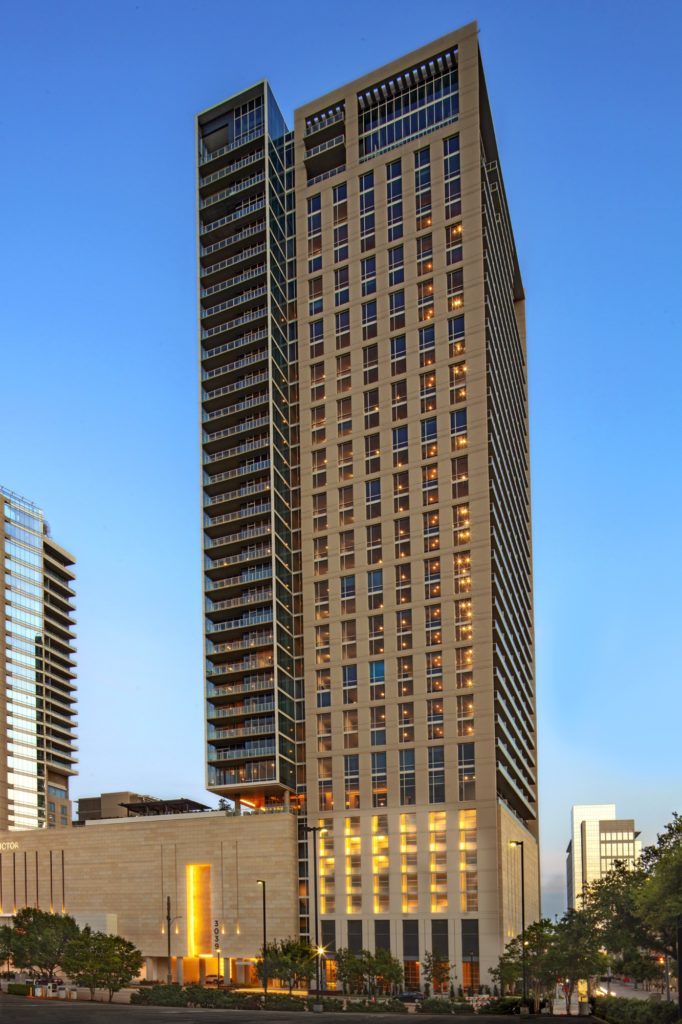 The Victor is one Dallas high-rise that leaves an immediate impression. (Photo by  Eric Laigne)