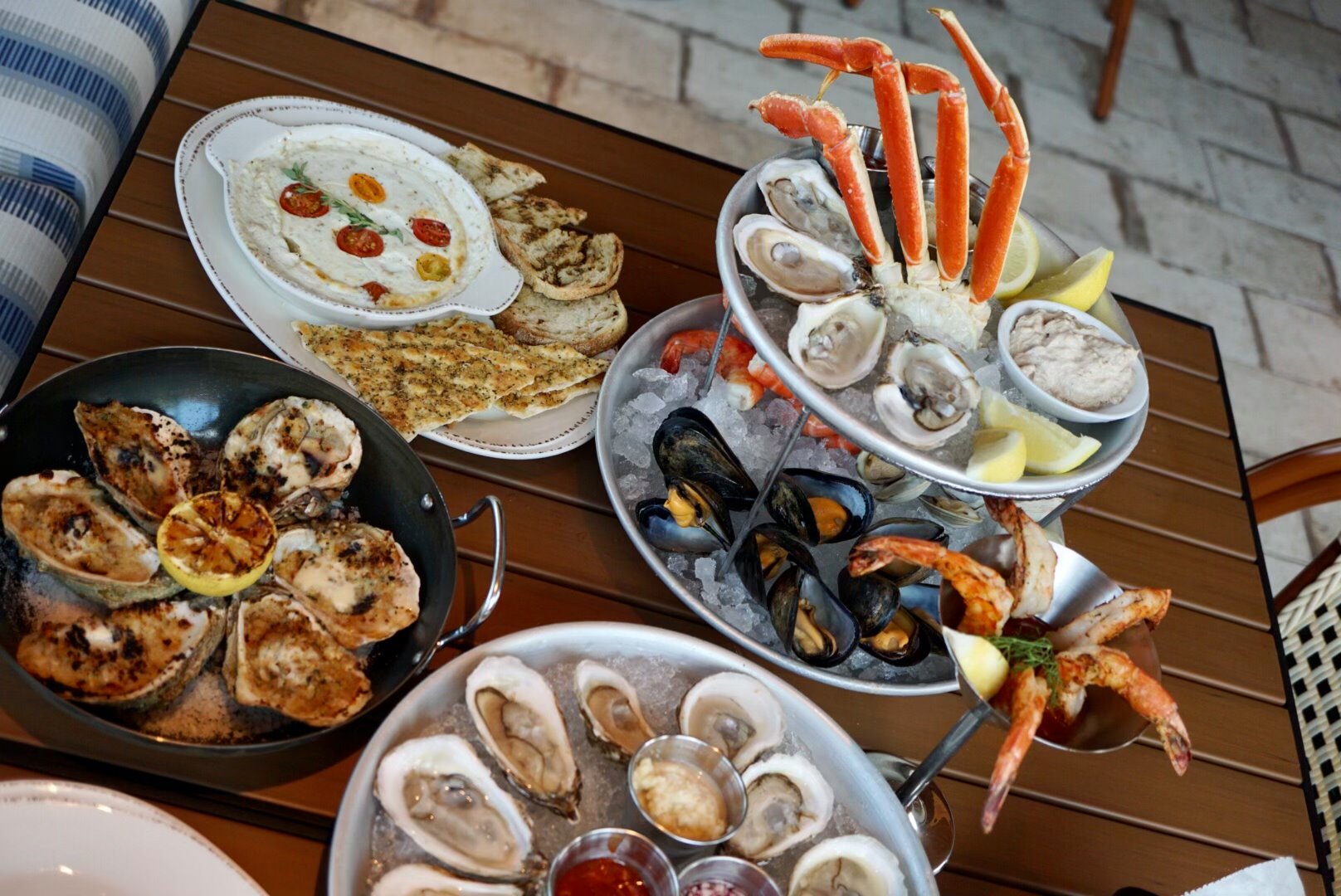 Urban Seafood Company Brings Fresh Fish, Shell Towers, and Cool