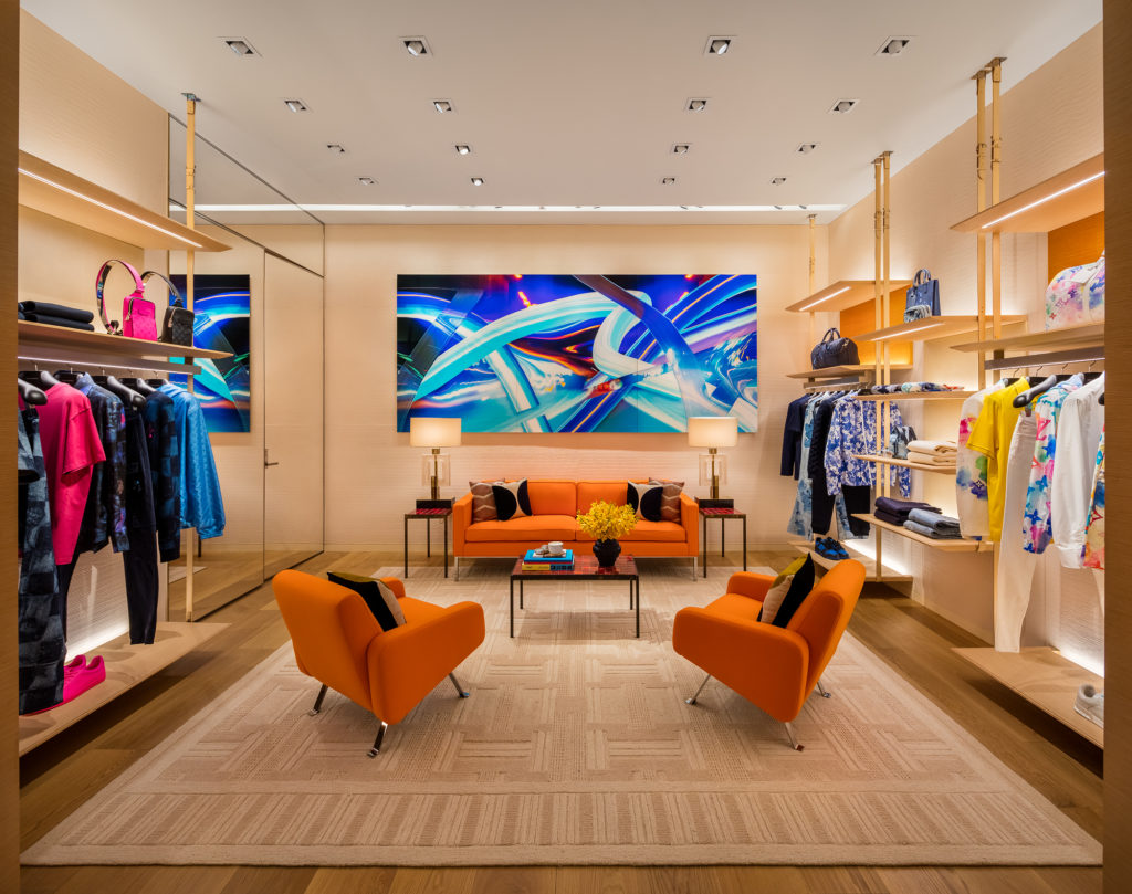 obligat laver mad Næsten død New Louis Vuitton Store in Houston Galleria is a True Texas First — This  Men's Haven is Already Drawing Crowds