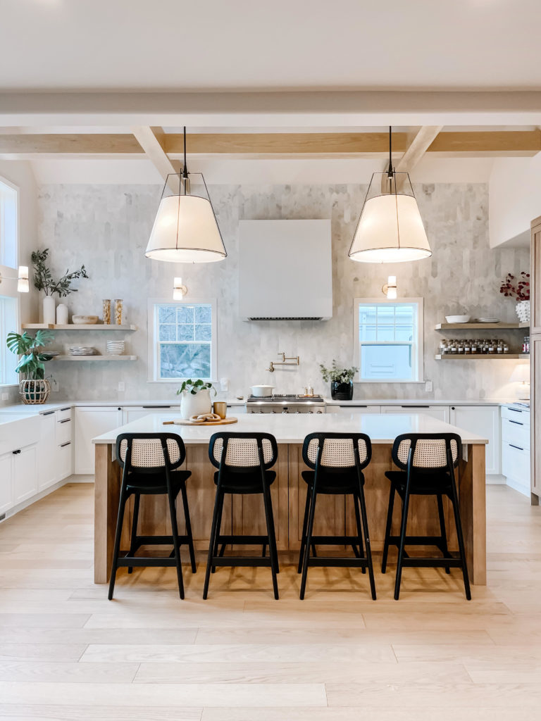 A home renovation requires a step-by-step checklist to ensure optimal results. (Courtesy Daltile)