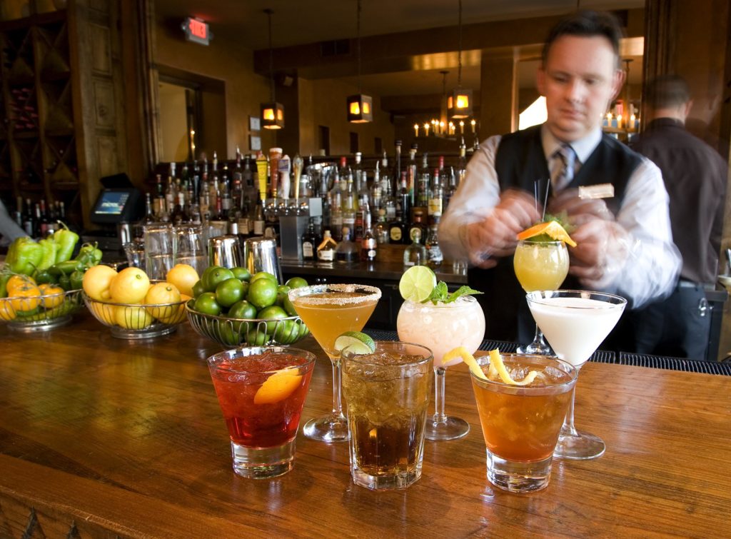 Hotel St. Francis' Secreto Lounge is the place to go for cocktails. (Courtesy of Heritage Hotels & Resorts)