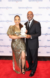 04 John Connor Humanitarian Award recipients Shawntell and Keith McWilliams (Photo by Quy Tran)