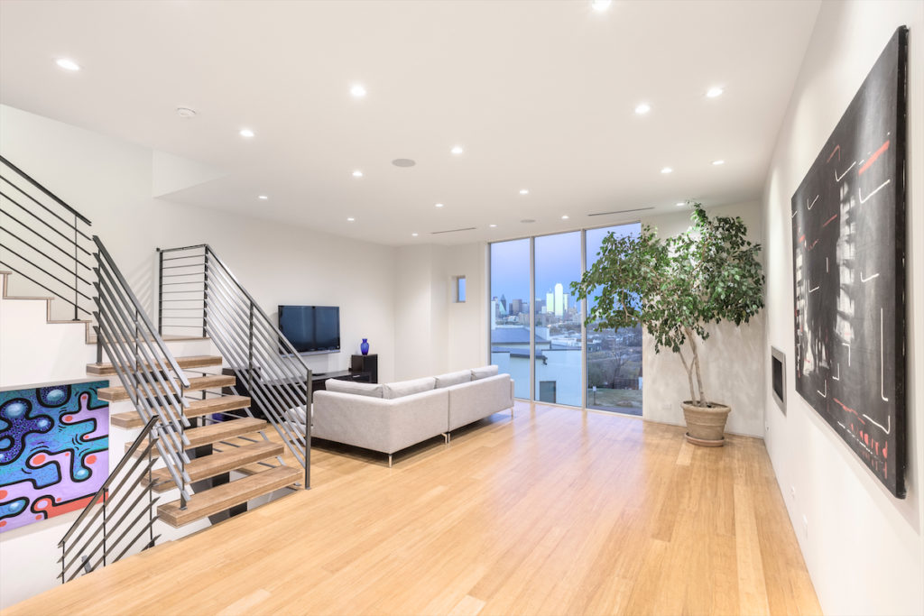 A Wickmere Mews townhome by architecture firm DSGN (photo by Barry Snidow)