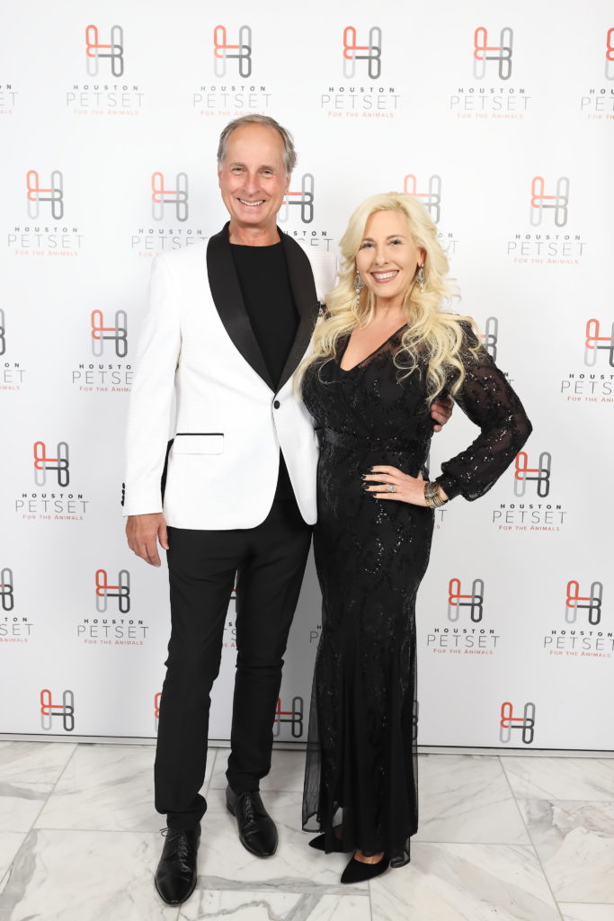 Harry & Tracy Faulkner at the PetSet Fierce & Fabulous Soirée at the Post Oak Hotel.  (Photo by Quy Tran)