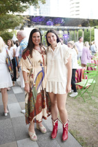 Heather Washburne, Margo Washburne (Photo by Tamytha Cameron)