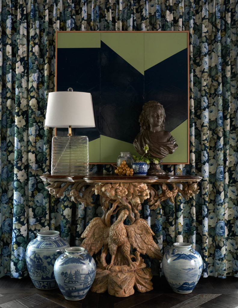 A maximalist dining room by Corey Damen Jenkins & Associates (Photo by Stephen Karlisch)
