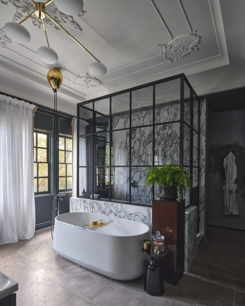 A soothing master bathroom by Brant McFarlain. (Photo by Stephen Karlisch)